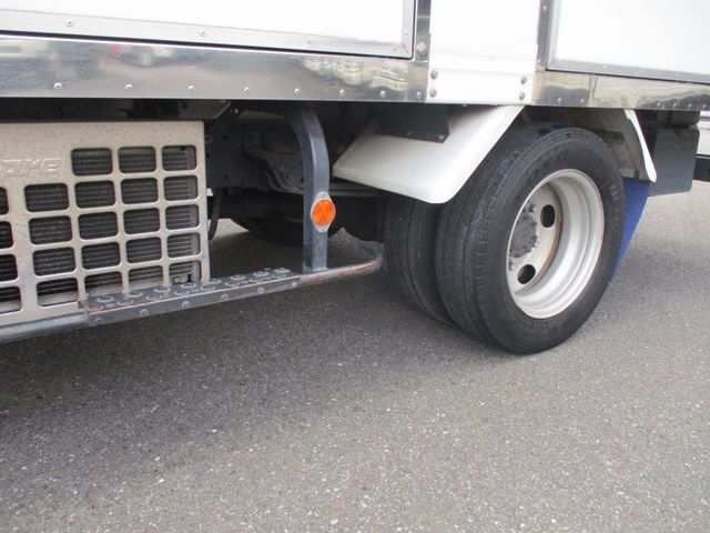 Toyota DYNA TRUCK 2013-08 14789-14