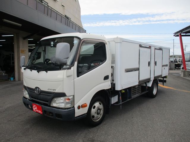 Toyota DYNA TRUCK 2013-08 14789-0