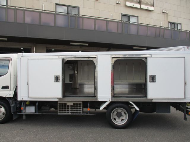 Toyota DYNA TRUCK 2013-08 14789-8
