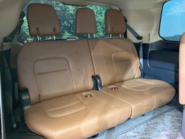 Toyota LAND CRUISER 2015-06 8315-10