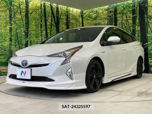 Toyota PRIUS 2016-03 366577-4