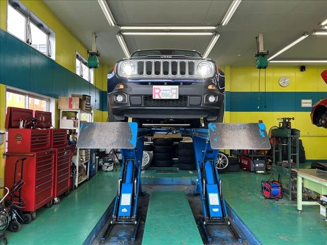 Jeep RENEGADE 2017-03 193973-28