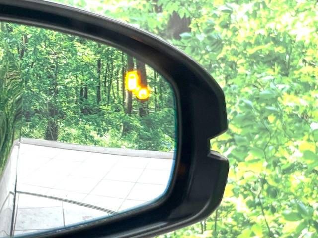 Honda VEZEL 2021-04 10499-4