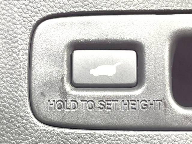 Honda VEZEL 2021-04 10499-7