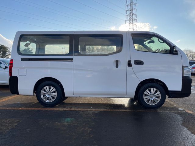 Nissan NV350 Caravan 2015-12 1378-7