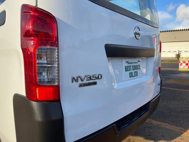 Nissan NV350 Caravan 2015-12 1378-18