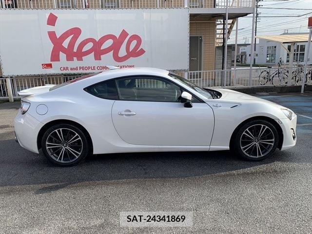 Toyota 86 2012-08 245143-3