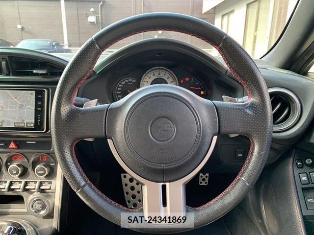 Toyota 86 2012-08 245143-23
