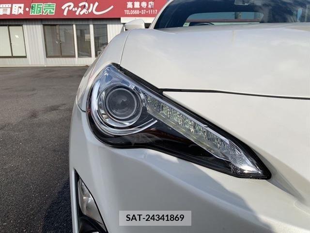 Toyota 86 2012-08 245143-11