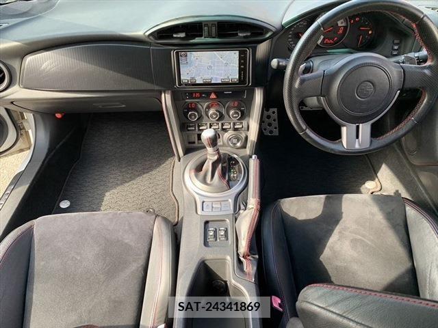 Toyota 86 2012-08 245143-22