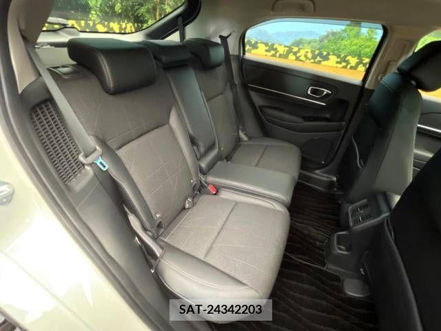 Honda VEZEL 2021-05 394792-9