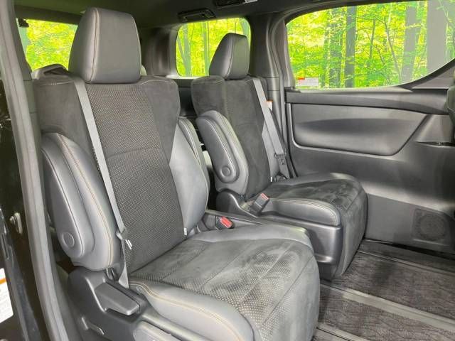 Toyota ALPHARD 2020-10 14307-9