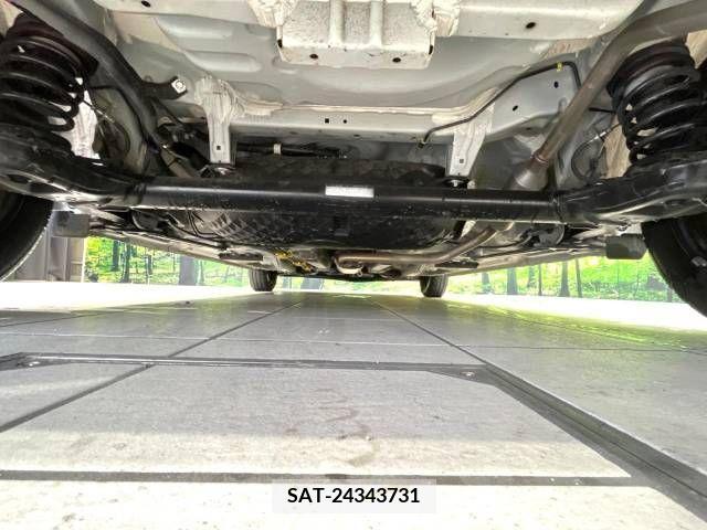 Toyota ROOMY 2018-07 338490-19