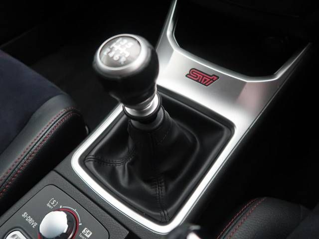 Subaru IMPREZA WRX 2011-01 28311-2