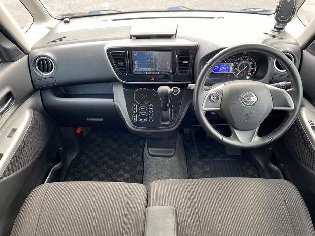 Nissan DAYZ ROOX 2014-09 13101-9