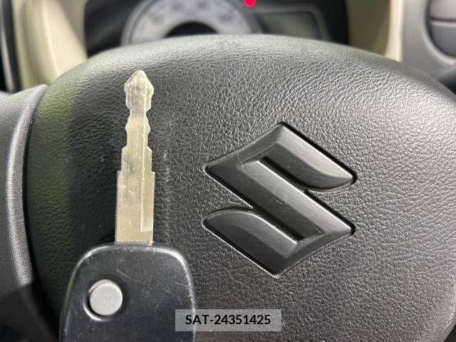 Suzuki ALTO 2021-01 252388-5