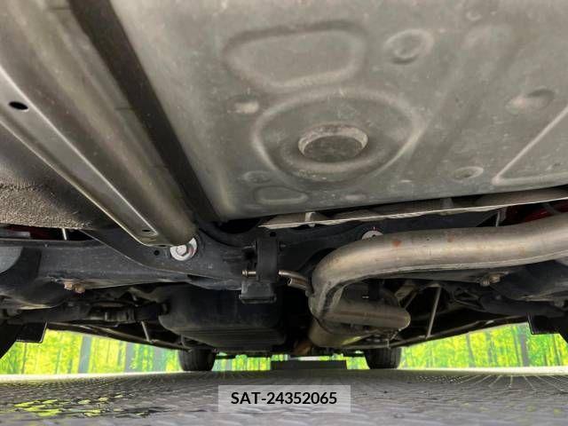 Toyota VELLFIRE 2015-03 215940-19