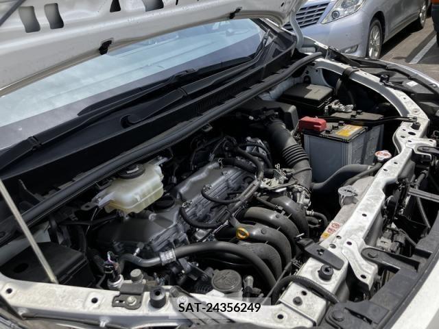 Toyota VOXY 2021-06 321702-12