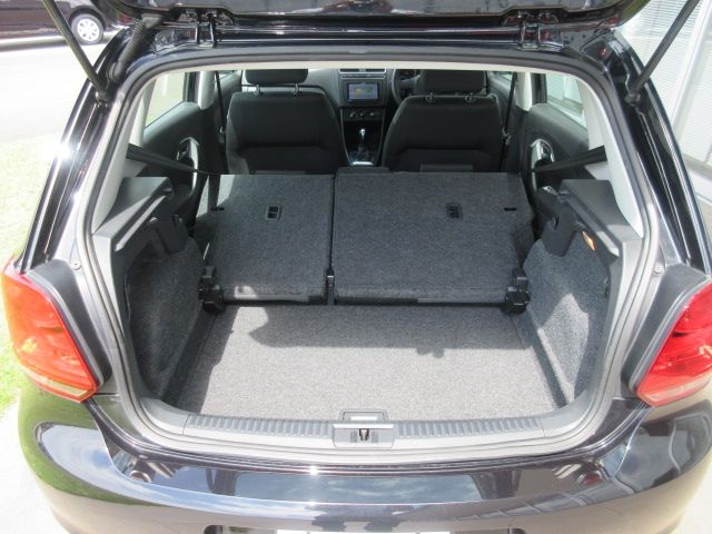 VolksWagen POLO 2011-08 4181-9