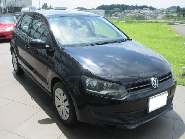 VolksWagen POLO 2011-08 4181-2