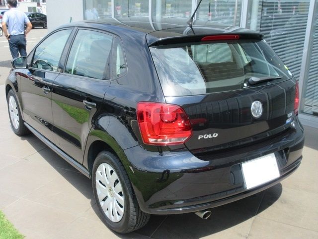 VolksWagen POLO 2011-08 4181-3
