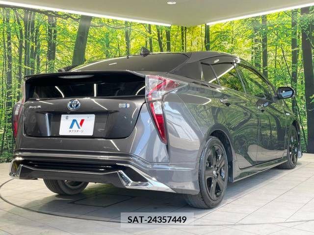 Toyota PRIUS 2016-04 282139-17