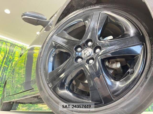 Toyota PRIUS 2016-04 282139-12