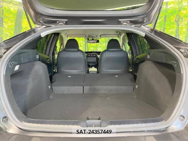Toyota PRIUS 2016-04 282139-10
