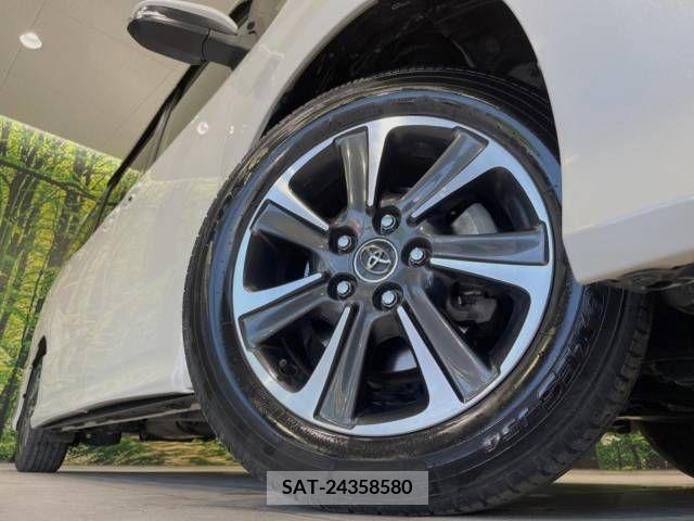 Toyota NOAH 2017-09 321536-13