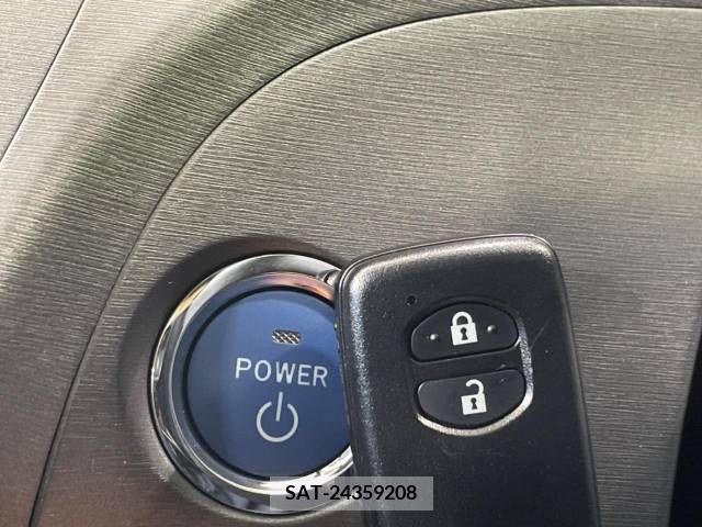 Toyota PRIUS 2014-06 346600-7