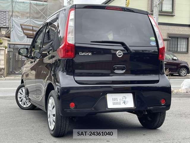 Nissan DAYZ 2013-01 205500-7