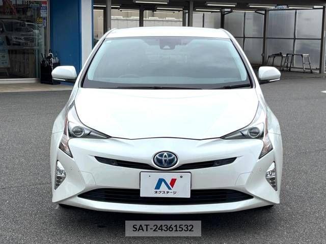 Toyota PRIUS 2016-11 282315-16