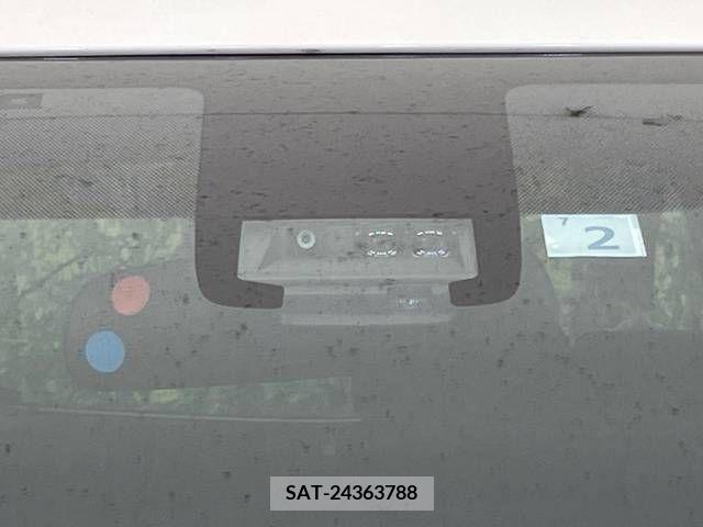Toyota SIENTA 2020-02 227378-2
