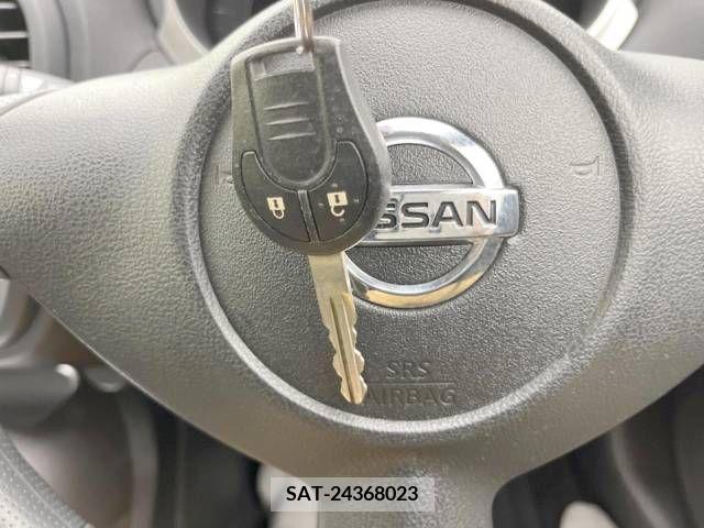 Nissan JUKE 2011-12 348578-8