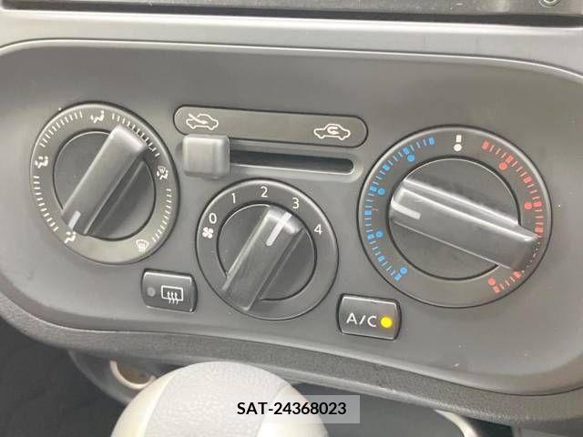 Nissan JUKE 2011-12 348578-7