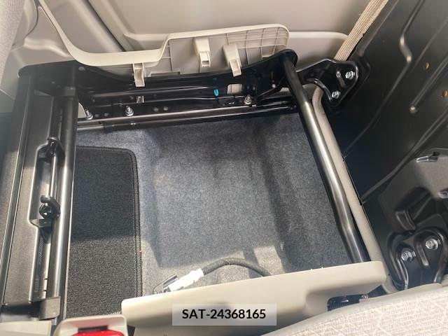 Suzuki WAGON R 2018-08 252444-29