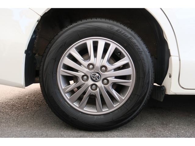 Toyota ESQUIRE 2016-07 20330-29