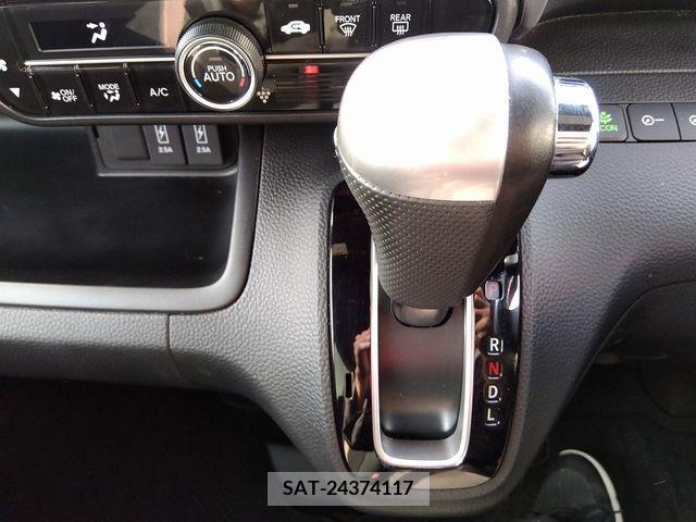 Honda N BOX CUSTOM 2017-10 279086-6