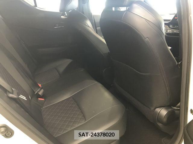 Toyota C-HR 2021-03 296215-5