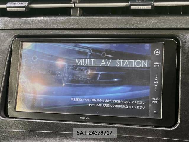 Toyota PRIUS 2011-08 393399-2