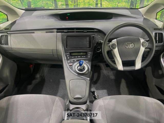 Toyota PRIUS 2011-08 393399-1
