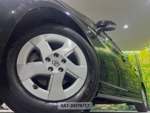 Toyota PRIUS 2011-08 393399-13
