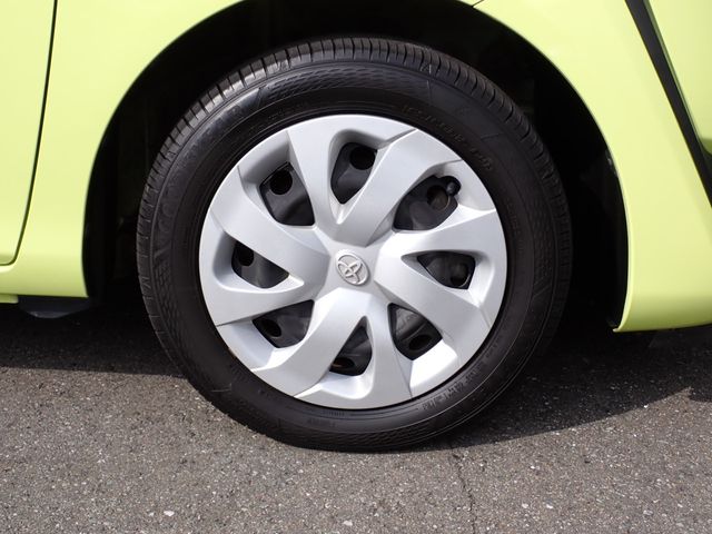 Toyota SIENTA 2016-03 12151-26