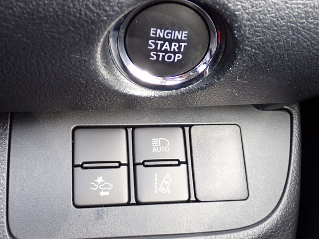 Toyota SIENTA 2016-03 12151-9
