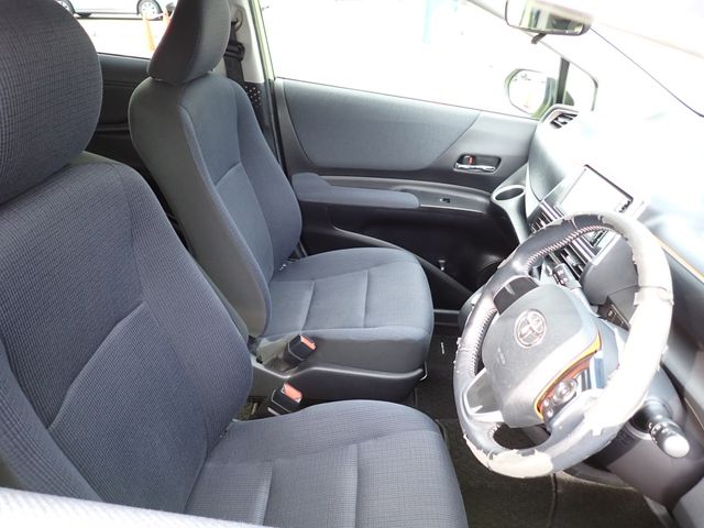 Toyota SIENTA 2016-03 12151-16