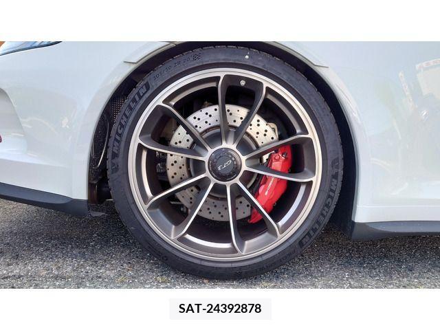 Porsche 911 2014-11 366195-6
