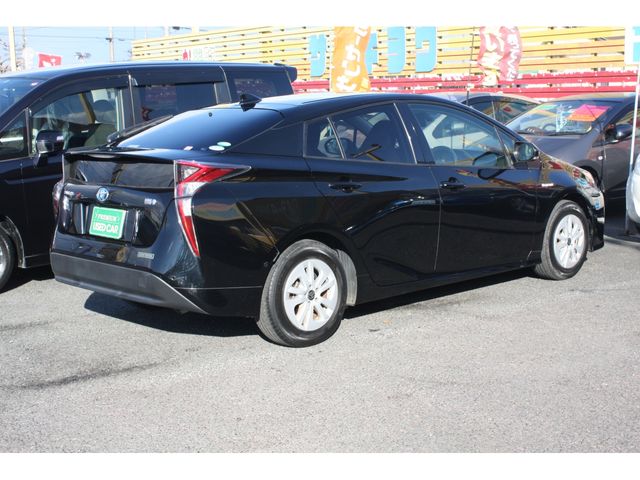 Toyota PRIUS 2018-12 182030-2