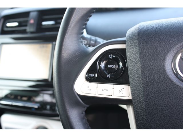 Toyota PRIUS 2018-12 182030-21