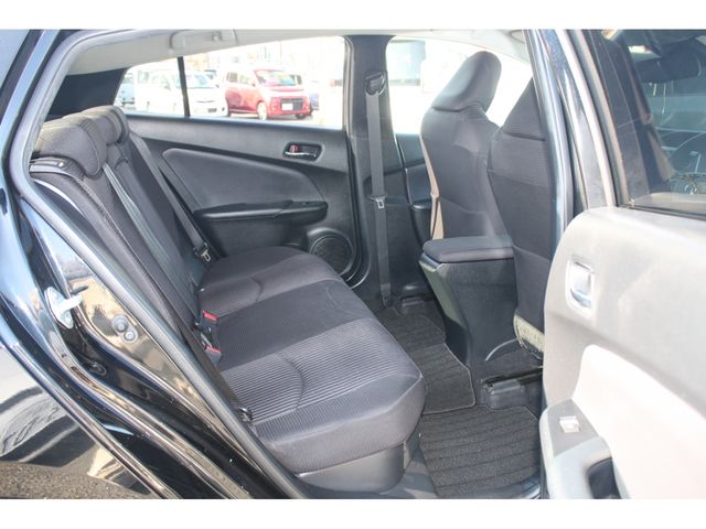 Toyota PRIUS 2018-12 182030-14