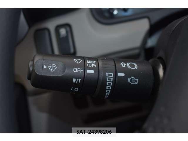 Mitsubishi CANTER 2023-11 263550-17